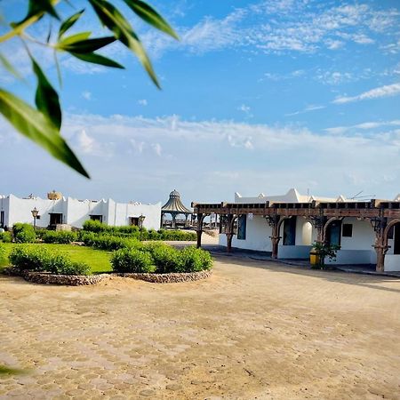 Black Prince Hotel ダハブ エクステリア 写真